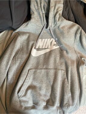 Nike hoodie